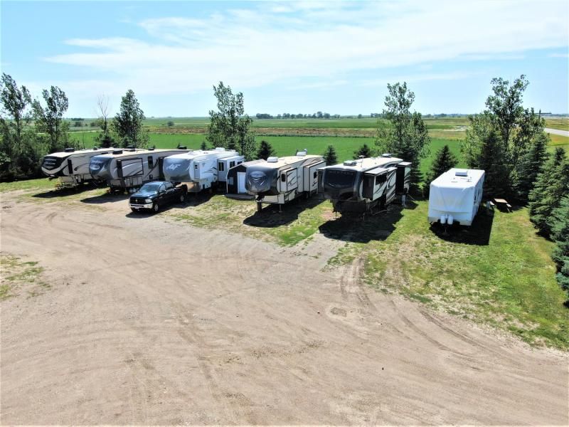36275 US HWY 12, Ipswich, SD 57451